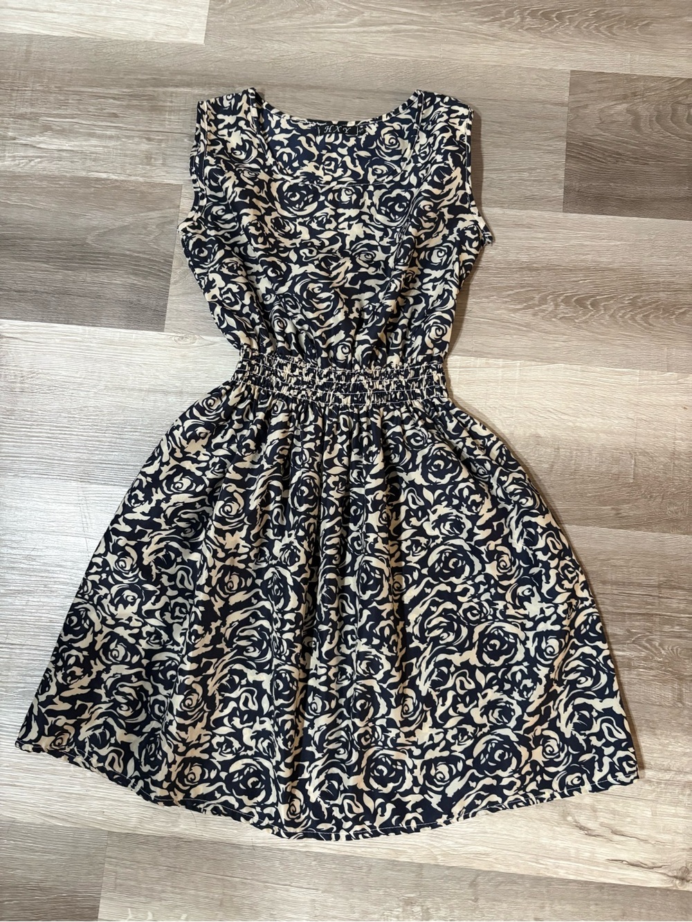 Sleeveless Navy and Cream Floral Elastic-Waist Women’s Dress